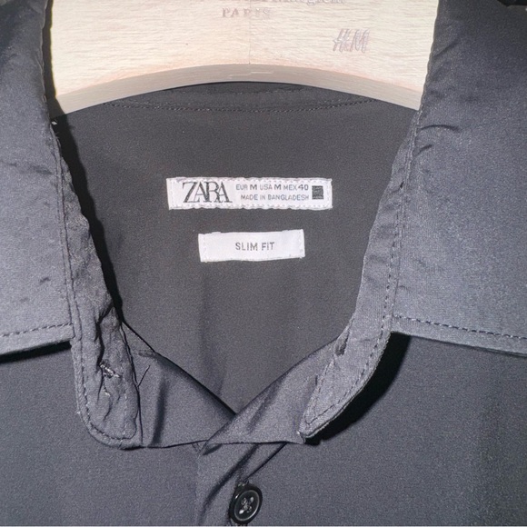 ZARA Slim Fit Long Sleeve Button Down - Picture 2 of 3